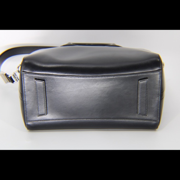 Givenchy Handbag - Picture 6 of 16